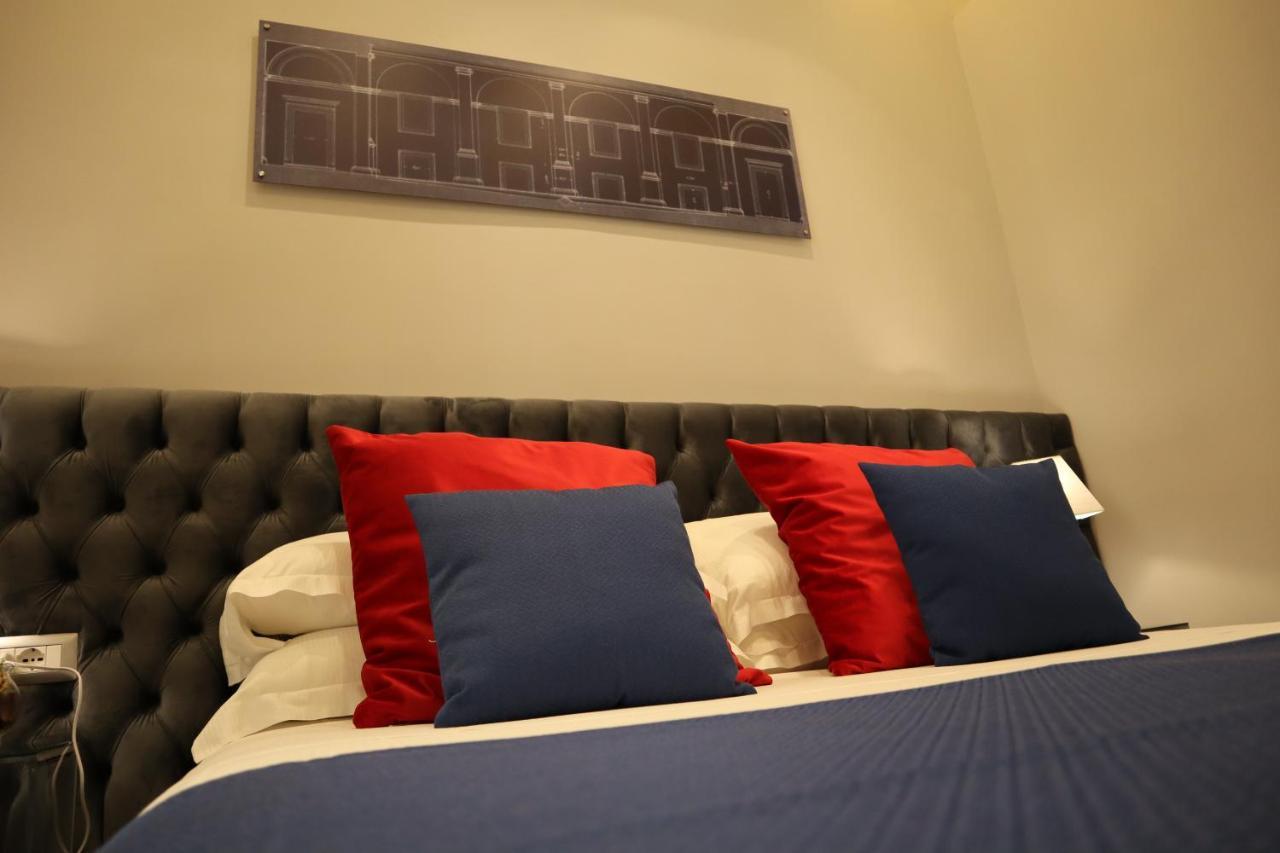 Millina Suites In Navona Roma Exterior foto